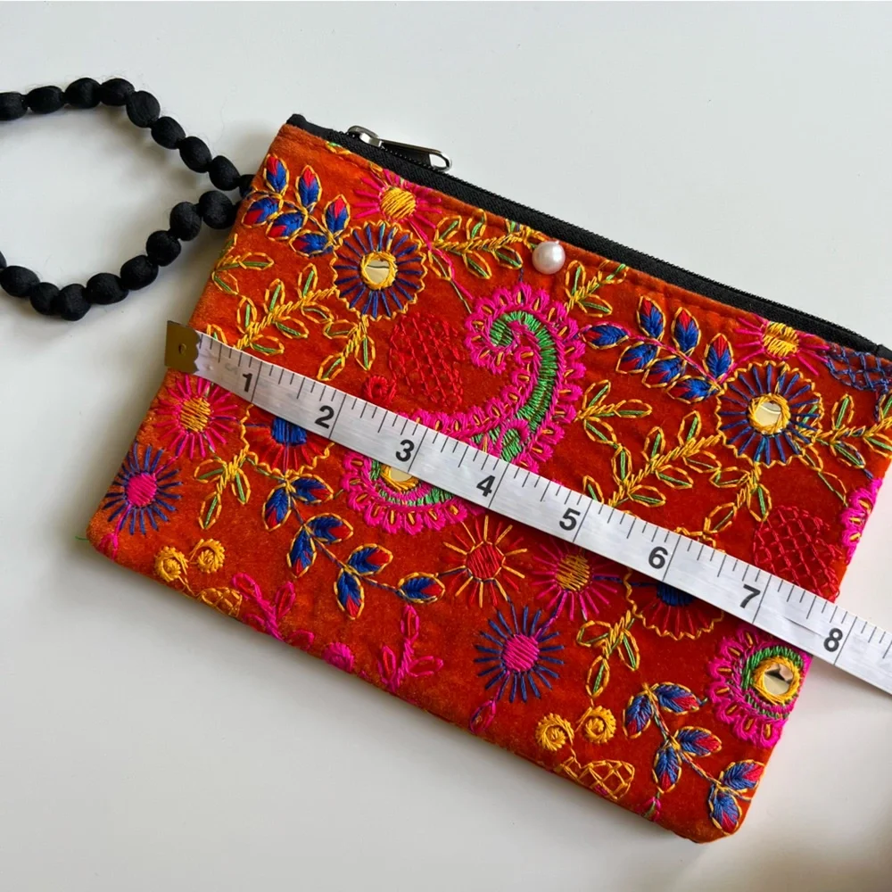 Sold| Paisley Orange Floral Embroidered Boho Wristlet Clutch Wallet Pouch - Picture 7 of 9